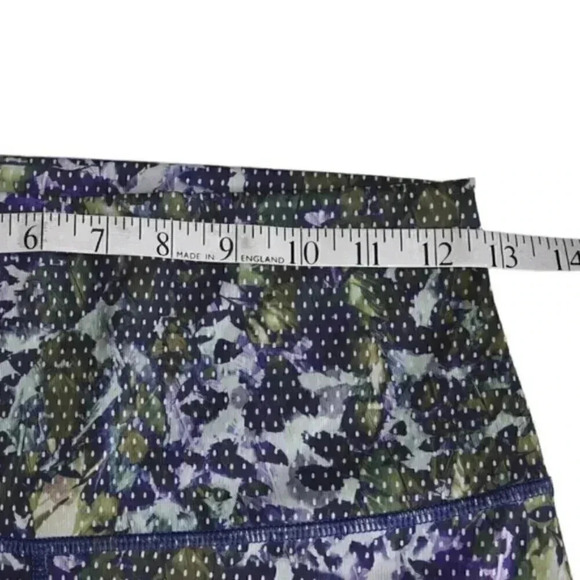 Lululemon Wunder Under Crop II *Full-On Luxtreme (Roll Down) Floral Size 4 - Picture 13 of 15